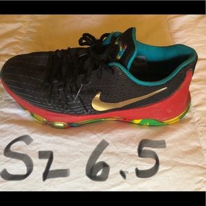 Grade School Boys KD 8